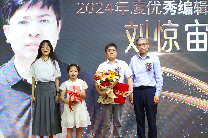 9Z7A6417_副本.jpg